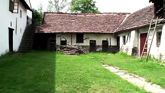 Ateşli Alman evli kadınlar kamerada sikiliyor