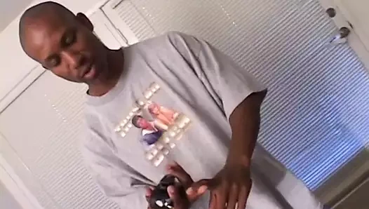 Civciv içinde ağ becerdin tarafından büyük siyah horoz