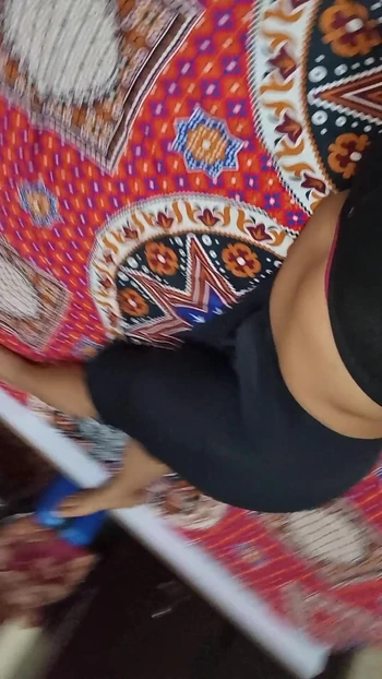 Дези в сексуальном настроении