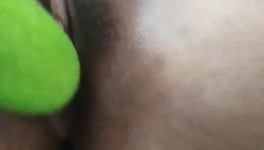 Mona mastürbasyon yaptı