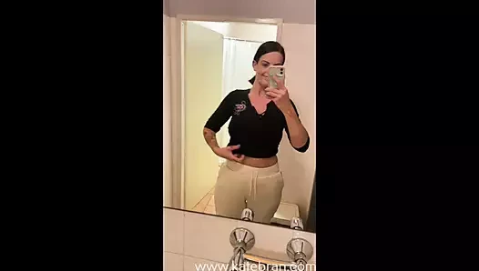 Oops!... Seni yine siktim. Senin için sorun değil, değil mi?