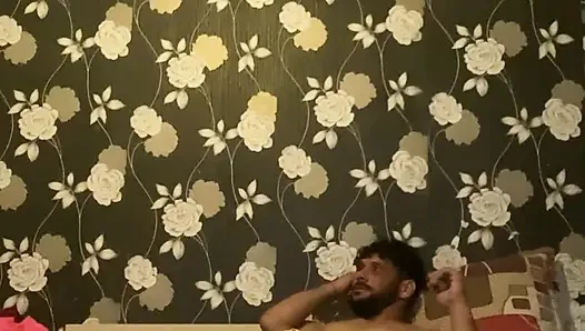 Büyük götlü orta yaşlı seksi kadın