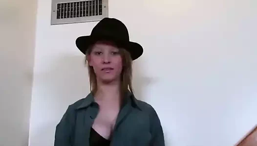 Dik kolej kız berbat ve sikikleri