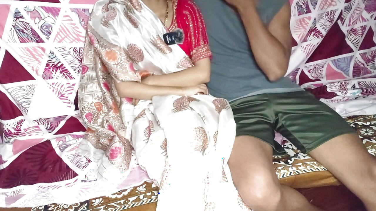 Hintli Eş Zor Seks Husbund'dan