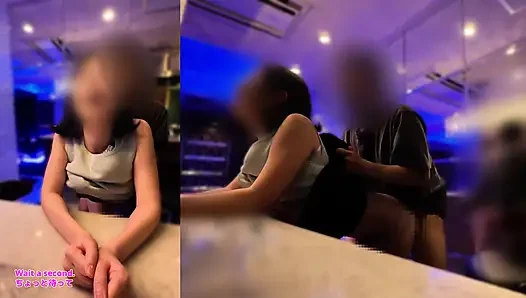 Barını kapattıktan sonra en iyi arkadaşımla ilk kez seks yapıyorum(#419)