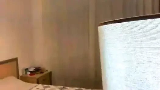 Koltuk altı fetişi, koltuk altlarının kendi kendine epilasyonu