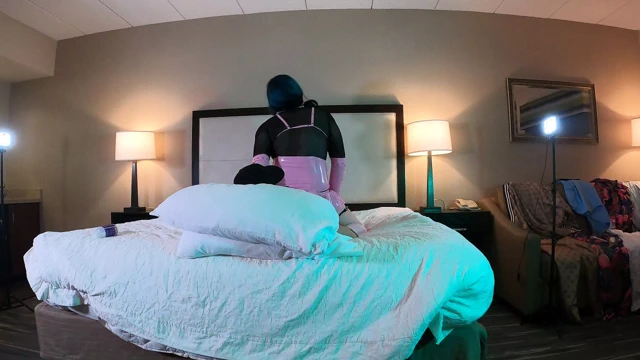 Trans kadın ile büyük göt becerdin eyersiz ters cowgirl