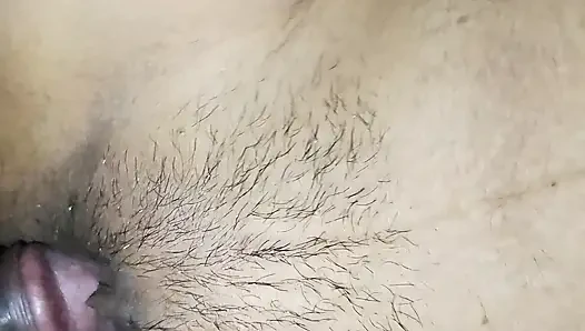 Gerçek amatör bakire kız sıkı amcık ilk kez seks yapıyor