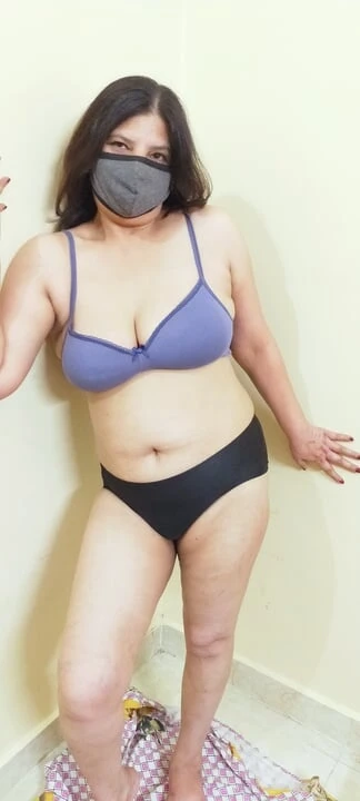 Seksi striptiz ve fışkırtma dansım.