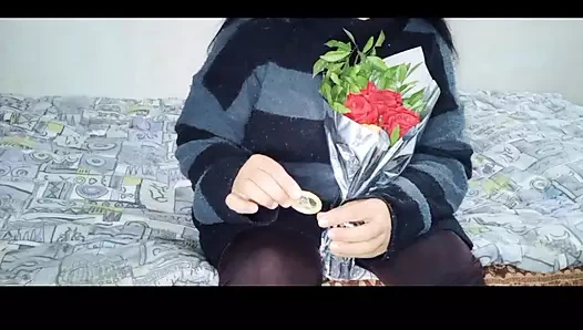 Kırmızı amcık ve kırmızı göt güzel büyük götten sikiliyor