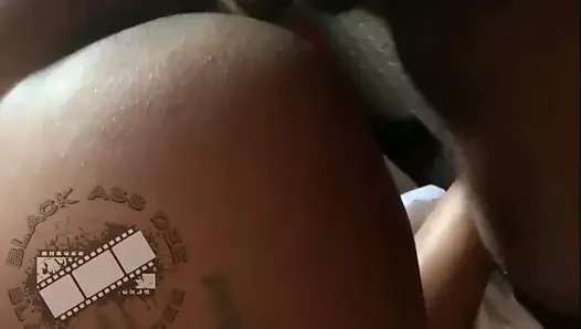 Kızımı oda servisi pilicini becerirken yakaladım, ben de katıldım.