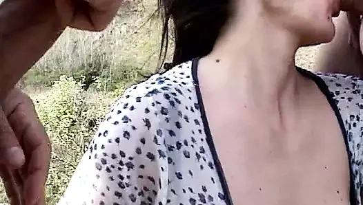 Komşunuz herkesi sikikleri ve şimdi o senin horoz #5 istiyor