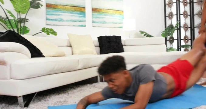 Brazzers - abanoz bbw sert becerdin alır