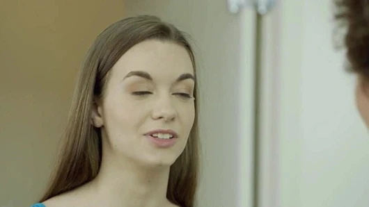 Karartılmış - tali dovas, erkek arkadaş ona büyük bir siyah horoz denemesine izin veriyor