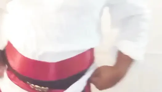 Korsan cosplayer mastürbasyon yapıyor!