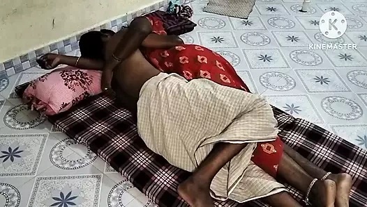 Üvey anne Tamil ile seks