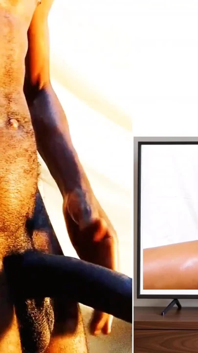 Ateşli ve ıslak amcık mastürbasyonu izlerken erkek mastürbasyonu. Boşalana kadar xxx porno filmini izlemekten zevk aldım | Klip 2