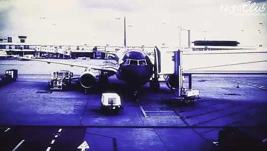 Lesbische Stewardessen, was es alles gibt....