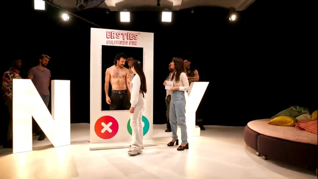 Ersties - gerçek hayatta tinder 4 (bölüm 1 / 3)
