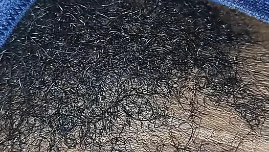 Islak amcığımla oynuyorum