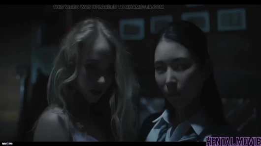 Üç kız ele geçiriliyor