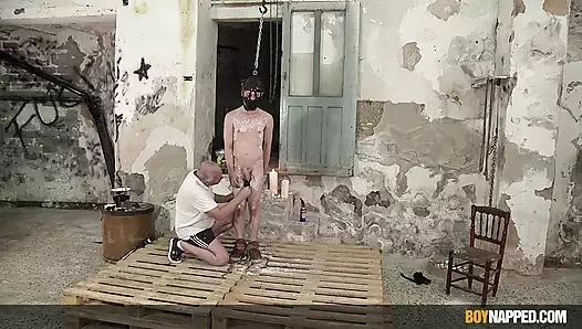 En iyi dom Sebastian Kane çok güzel twink Alex Faux'a işkence ediyor