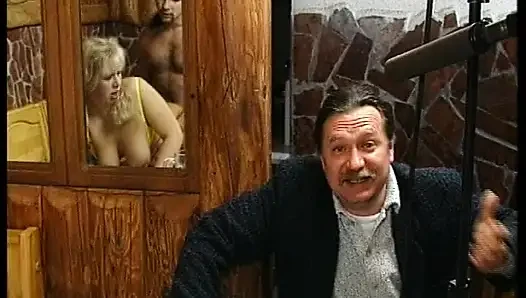 Alman Kapılarının Arkasında Özenle Siktir Edilir - Tam Film