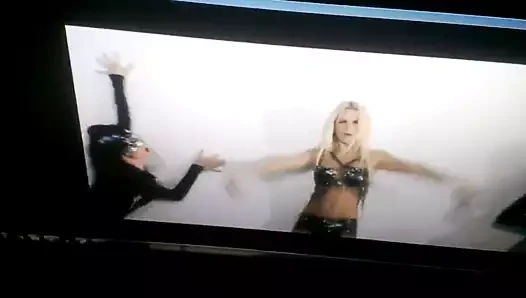 Britney Spears boşalma anısına #2