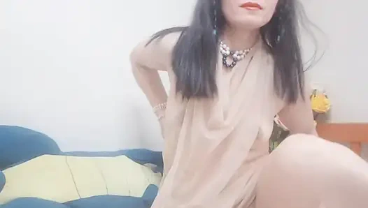 Minik memeli hana harika minyon vücutlu Asyalı