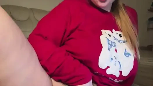 Huge natural tits playing and pussy fingering with jucielussie