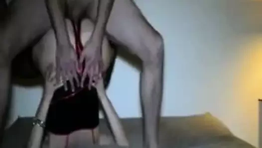 40 yaşındaki eski amigo baş aşağı lanet