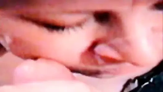 Adım annenin yüzü