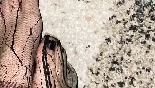 Ayaklarımla oynuyorum