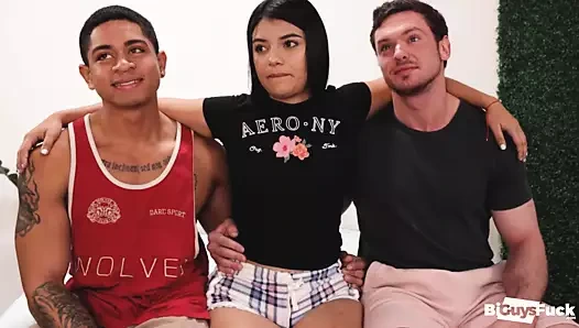 Silah dereceli horoz kahverengi kas poposuna sığmaz