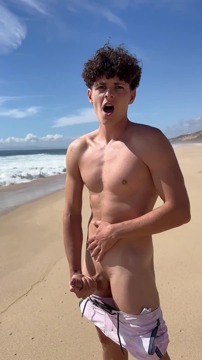 Twink Beach Mastürbasyon Yapıyor