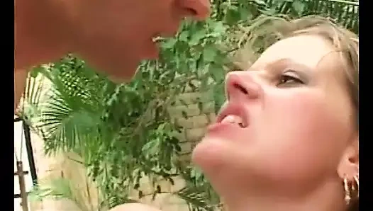 Moana Pozzi Vs Milly D'Embrace