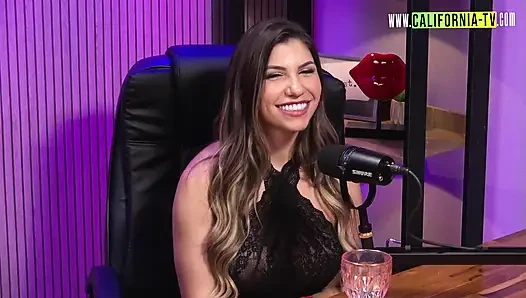 Latin ateşli Alexia Dhein ile podcast