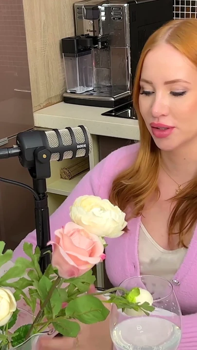 LustCast - Pornstar Kiara Lord ile Sevgililer Günü Bölümü | Klip 1
