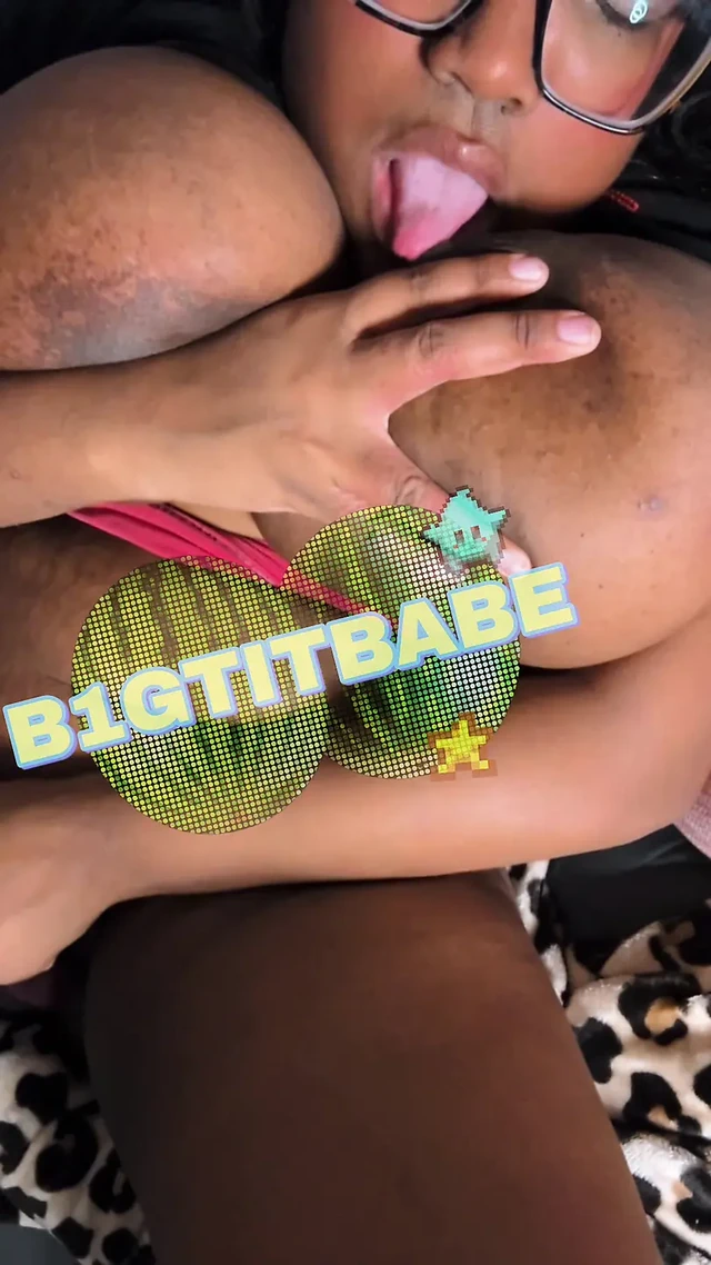 Giant Tits Masturbates on Floor with toy