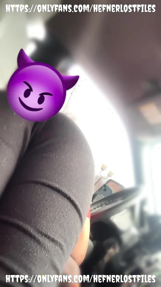 Büyük dudaklara asmr boşalma