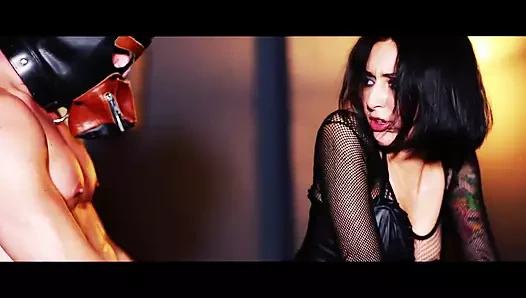 Bağımlılık yumuşak - sc5'i sikmek için her zaman iyi bir zaman