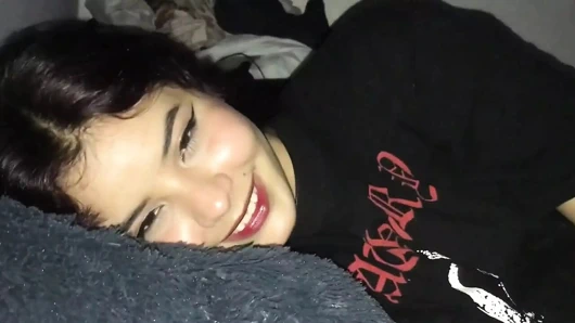 Kız arkadaşım bana odamda en iyi oral sekslerinden bazılarını veriyor - İspanyolca porno