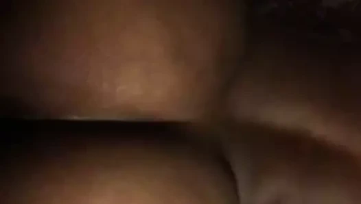 Bayan büyük amcık büyük sallanan göt