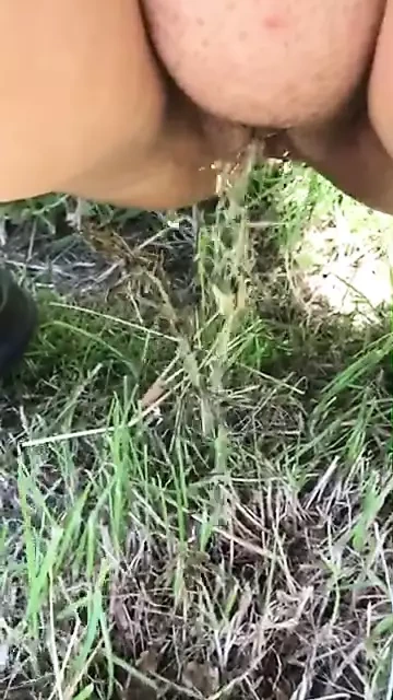 Vahşi doğada işiyor