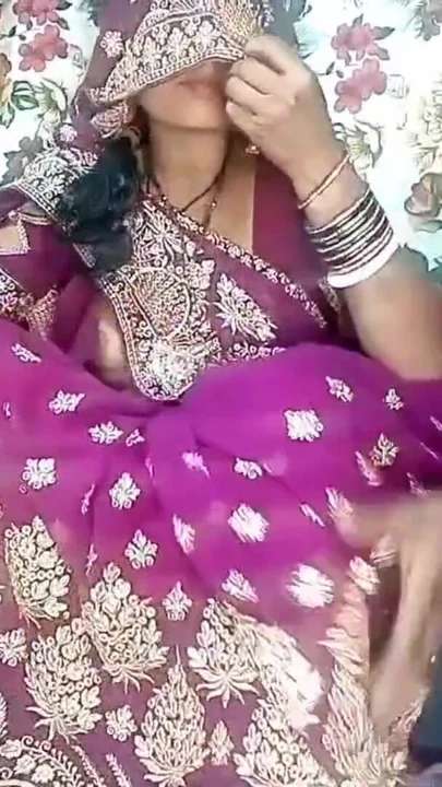 Newly wedded beautiful Bhabhi becomes bride by wearing a new saree I convinced Bhabhi to fuck me hard in Hindi Claire… | Clip 3