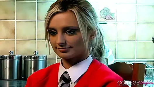 Meklaina röportajı