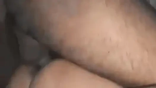 Din mai bhi bibi ke saath chudai ghar mai koi nahi ta