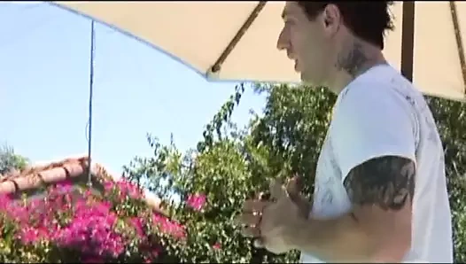 o seviyor için Siktir et