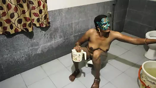 Büyük memeli Hintli ateşli evli kadın aldatıyor - ateşli xxx