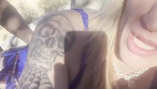 Zoey büyük yarak beklenmedik bir şekilde Grande Kanyonu'nda dışarıda sikiliyor